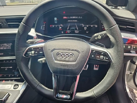 Audi A7 Sportback 45TFSI Quattro S Line Pkg!-Rs 2,889,000
